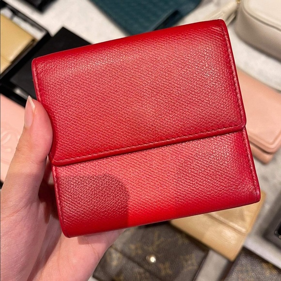 Chanel Bifold Wallet - Picture 4 of 6